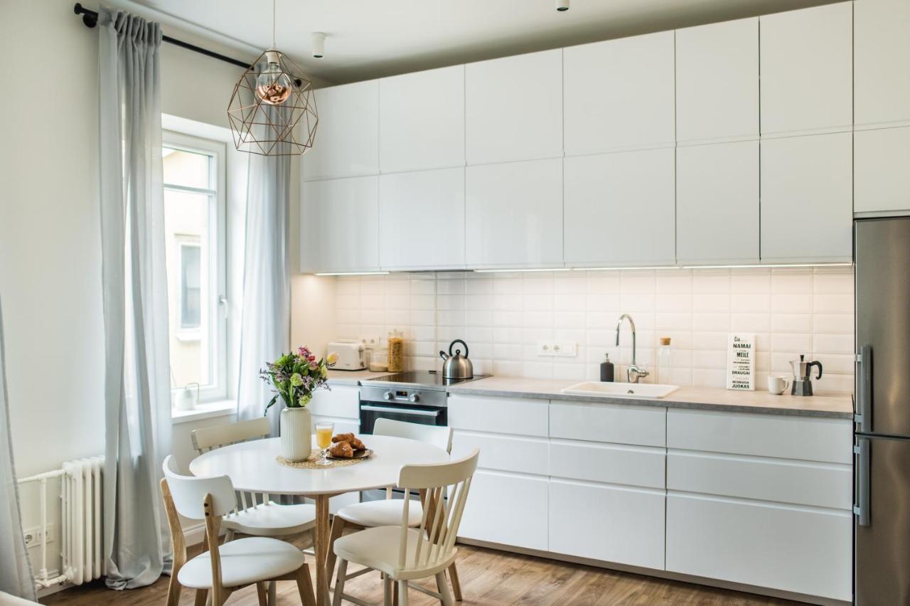 Stylish Apartment In The Heart Of Kaunas Old Town Экстерьер фото